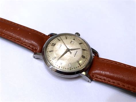 schaffhausen automatic winding watch